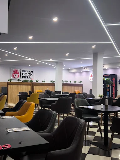 Hicham Cook Pizza El Achour - Restaurant El Achour