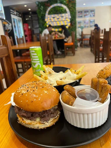 House of Burgers Ouled Fayet - Fast Food & Burger Alger - Spot DZ